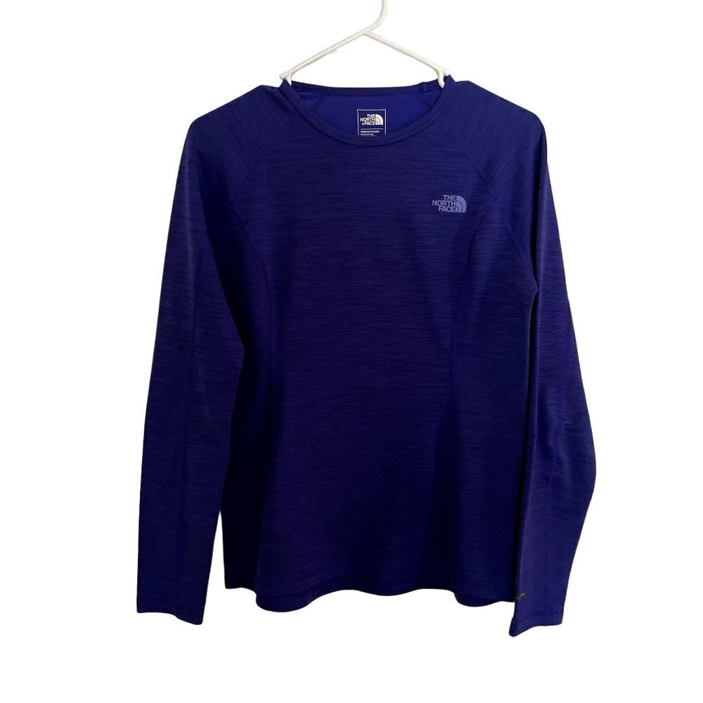 The North Face bright blue long sleeved thermal crewneck sweater top winter warm